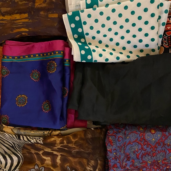 Lot of 30 amazing long vintage scarves - Picture 2 of 7